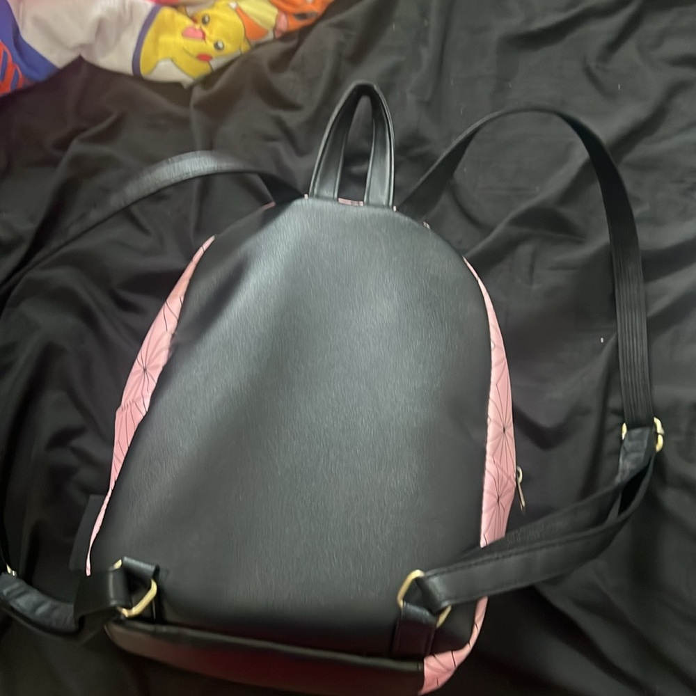 Demon slayer mini backpack - Picture 3 of 4